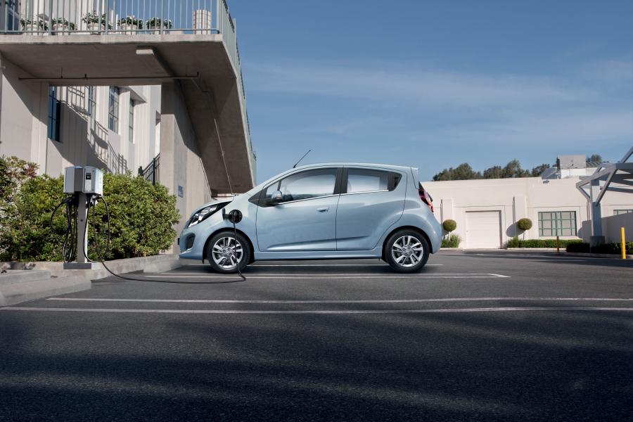  Chevrolet Spark EV 2013 года  (EU) (фото 3 из 6)